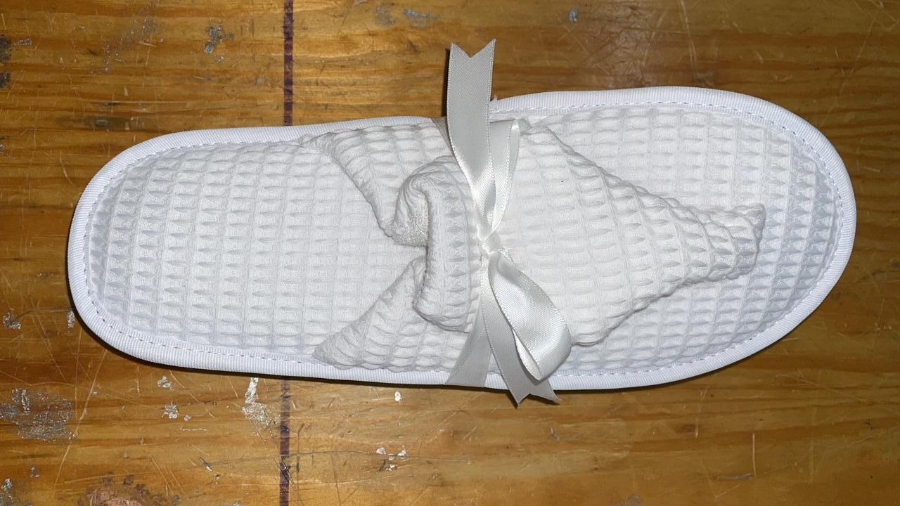 Pantuflas y sandalias personalizadas